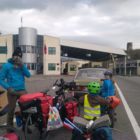 Attente à la frontière pour l'Albanie