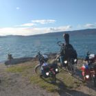 Face à cette baie entièrement fermée