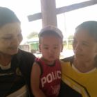 Femme rencontrées au bord de la route